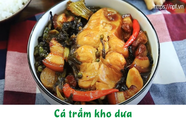 Cá trắm kho dưa