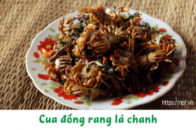 Cua đồng rang lá chanh